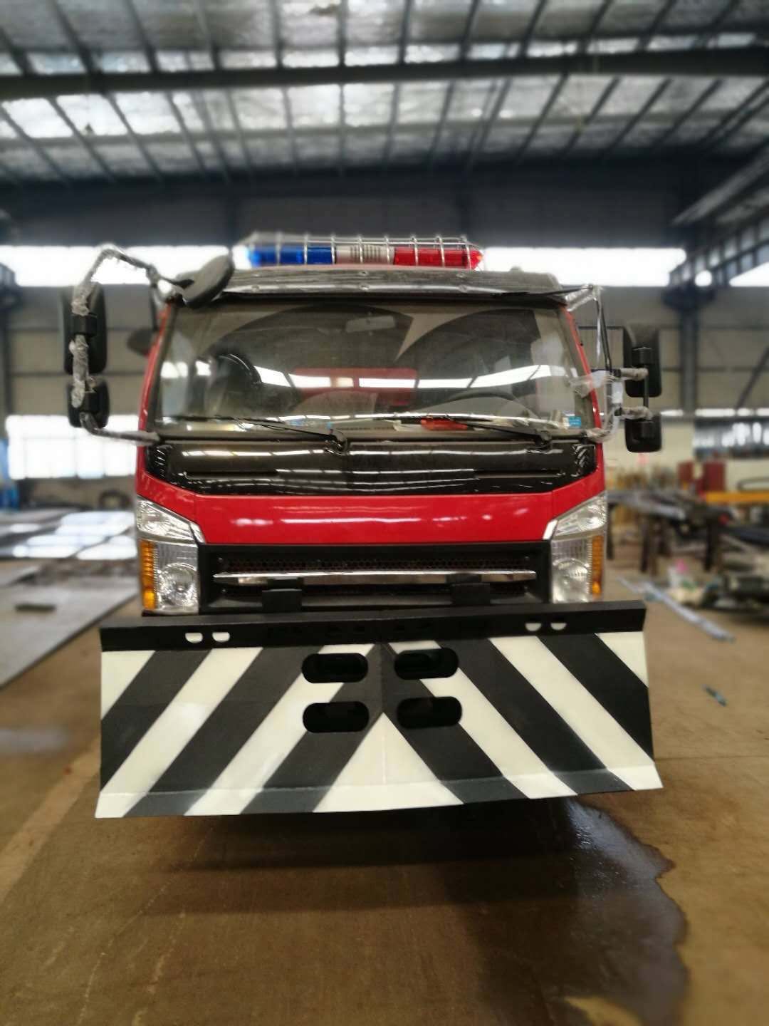 四驱森林消防车（4吨）图片