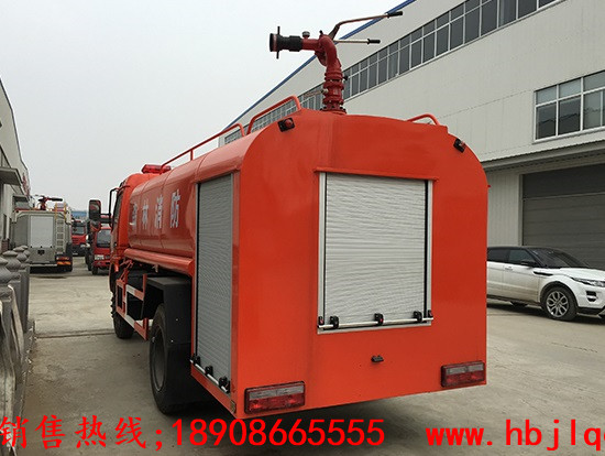 10吨四驱森林水罐消防车图片