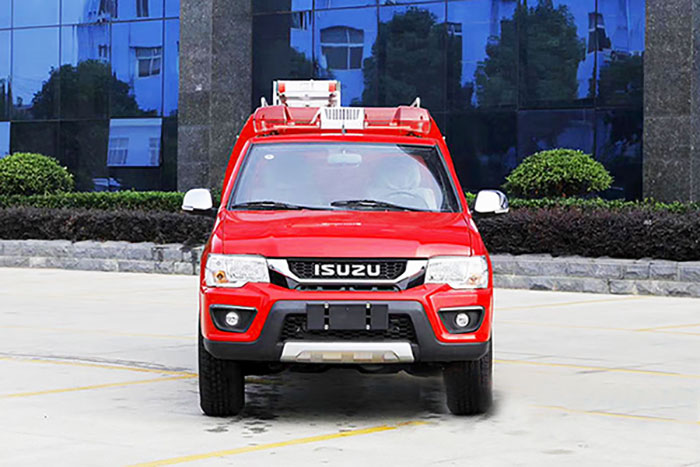 五十铃四驱救险车