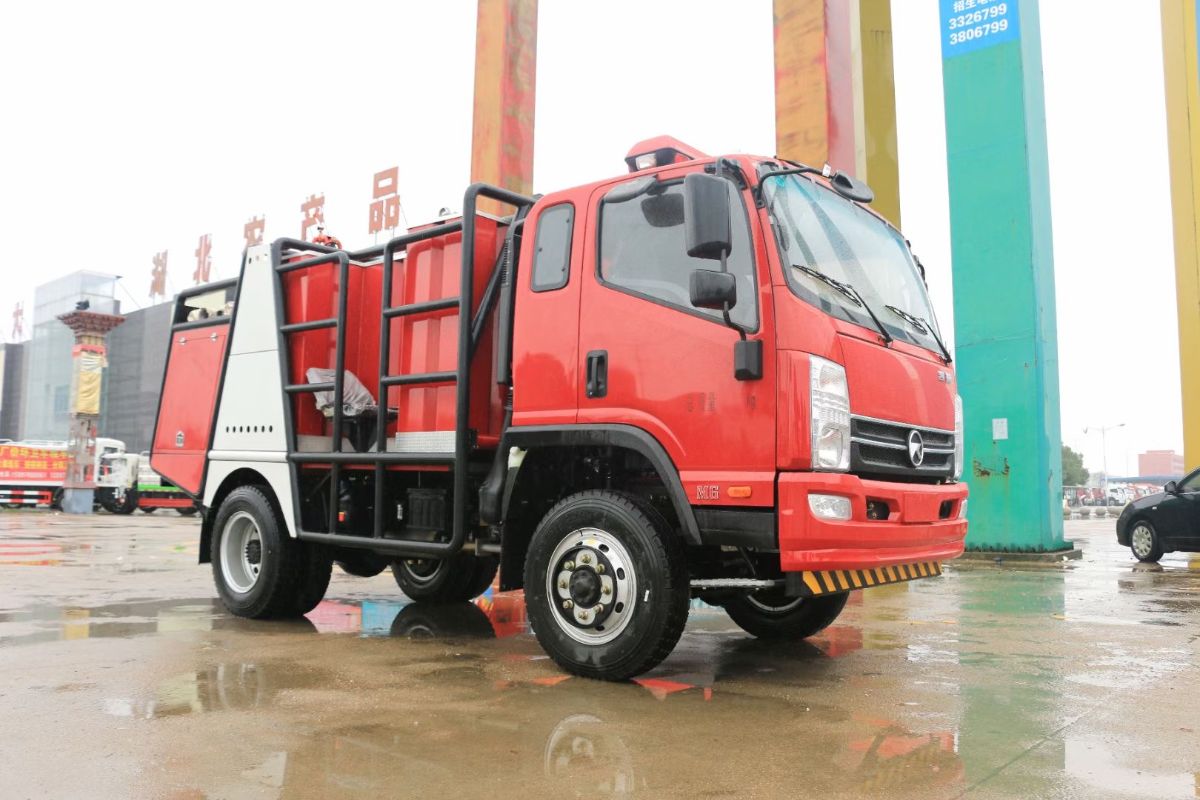 凯马四驱森林消防车