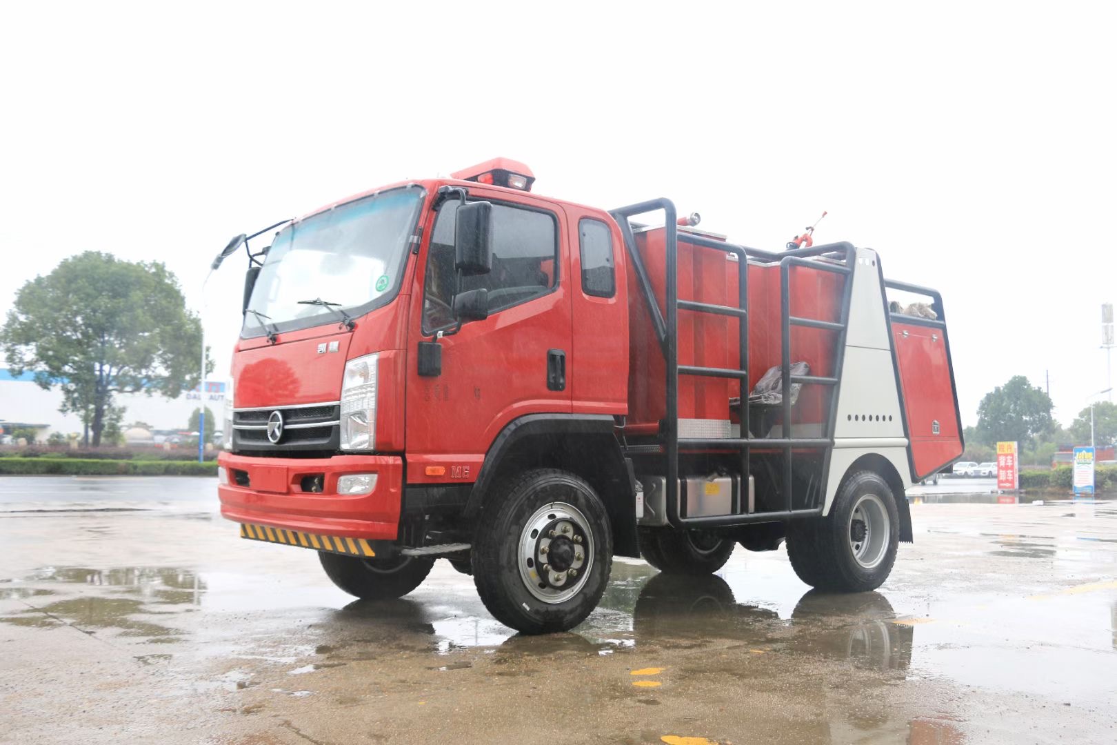 凯马四驱森林消防车图片