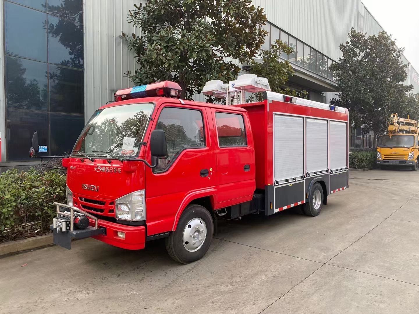 五十铃照明车图片