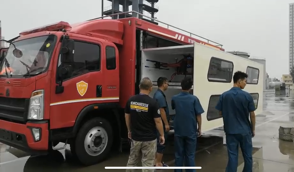 东风无人机运输车图片