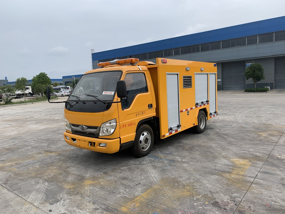 小卡之星3救险车