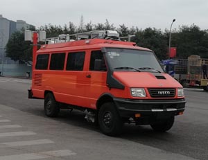 依维椅工程救险车图片