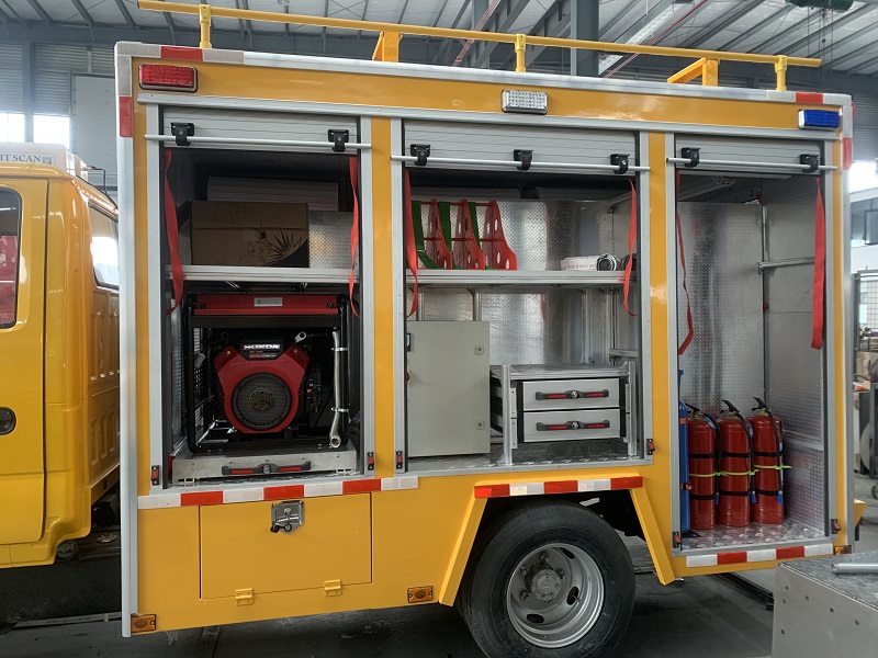 江铃工程救险车图片