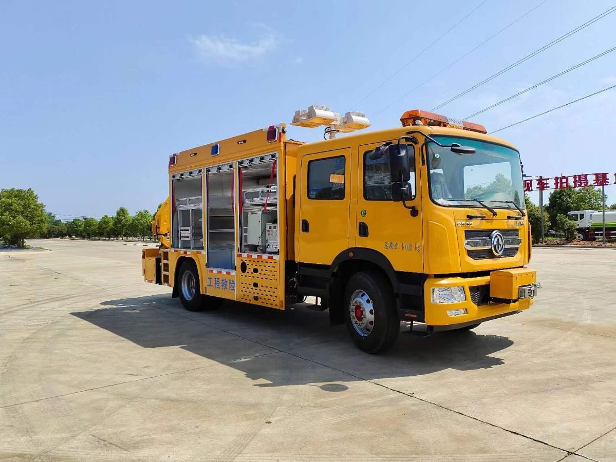 东风D9抢险救援车图片