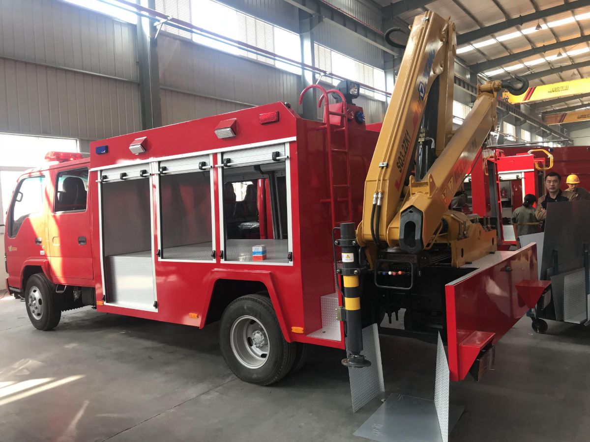 东风多利卡抢险救援车图片