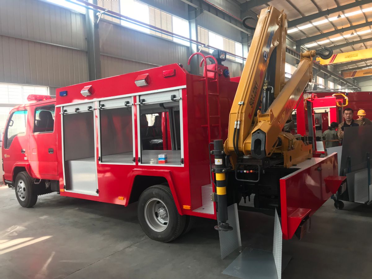 东风多利卡抢险救援车图片