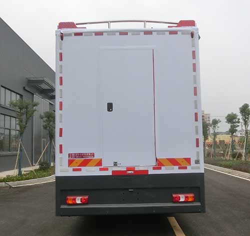 HYS5200TSYB5型宿营车图片