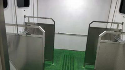 CLW5140XLYZ5型淋浴车图片