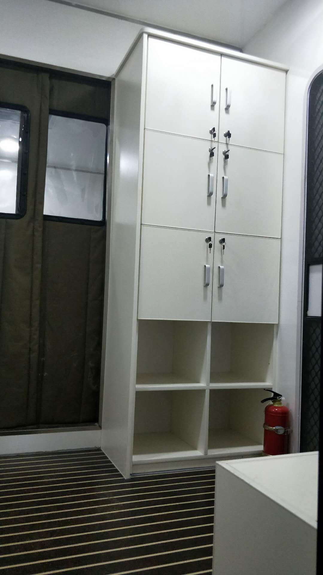 CLW5140XLYZ5型淋浴车图片