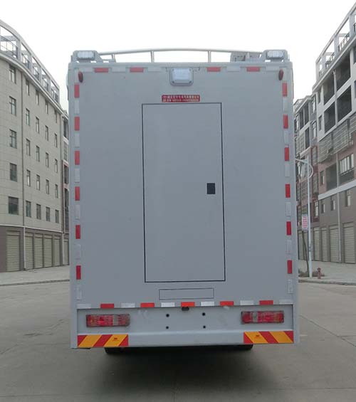 HYS5180TSYZ5型宿营车图片