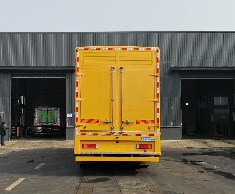 CLW5300XDYD6型电源车图片