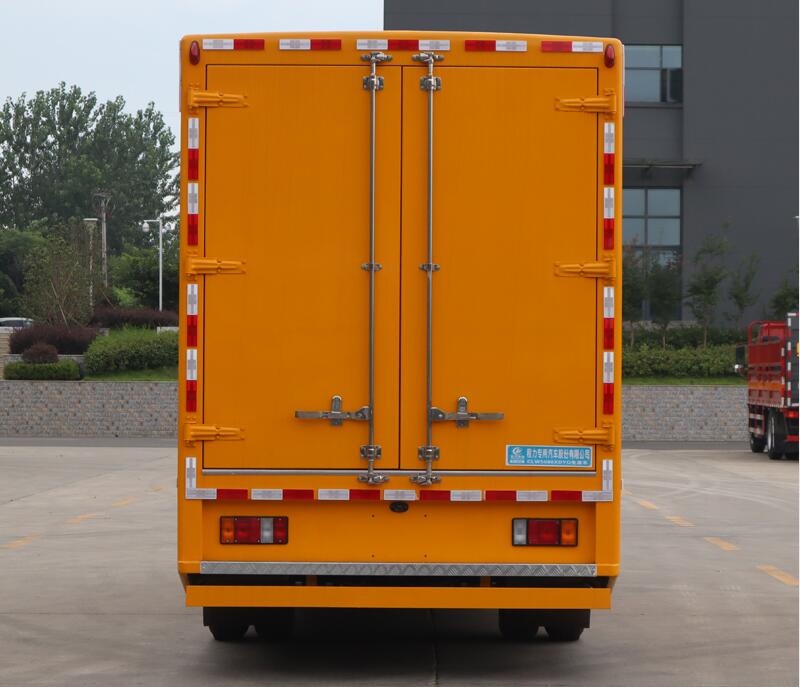 CLW5080XDYQ6型电源车图片