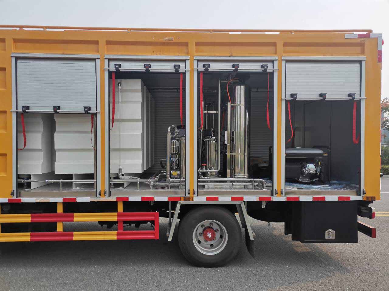 CL5090XJS6BZ型净水车图片