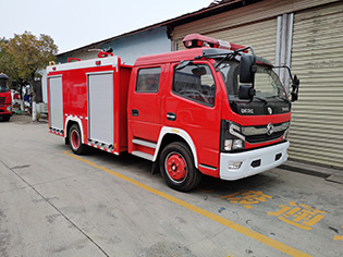 CLW5100GXFSG40/DF型水罐消防车