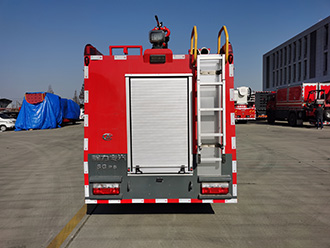 CLW5070GXFSG25/DF型水罐消防车图片