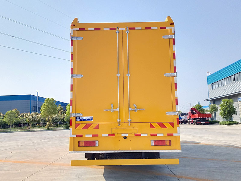 CL5220XDYD6ZX型电源车图片