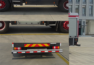 CLW5150GXFPM60/ST型泡沫消防车图片