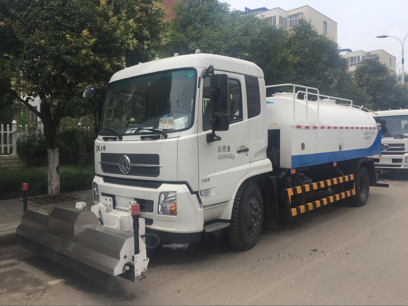 路面高压清洗车生产厂家