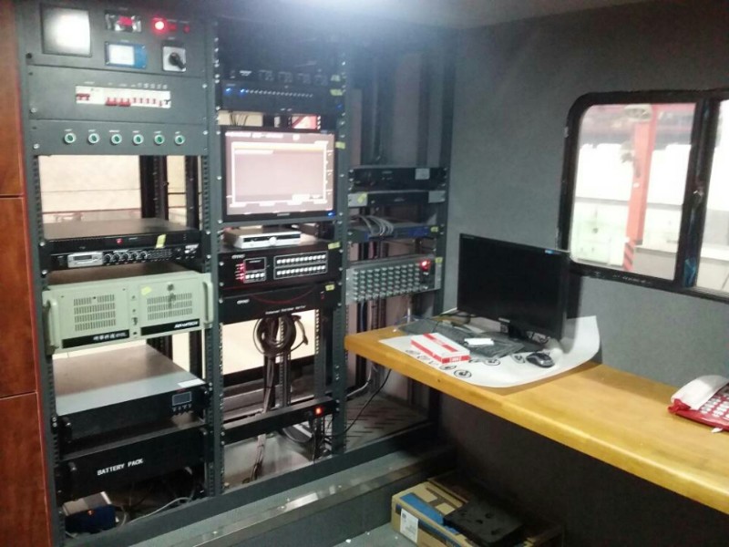 战勤保障车图片