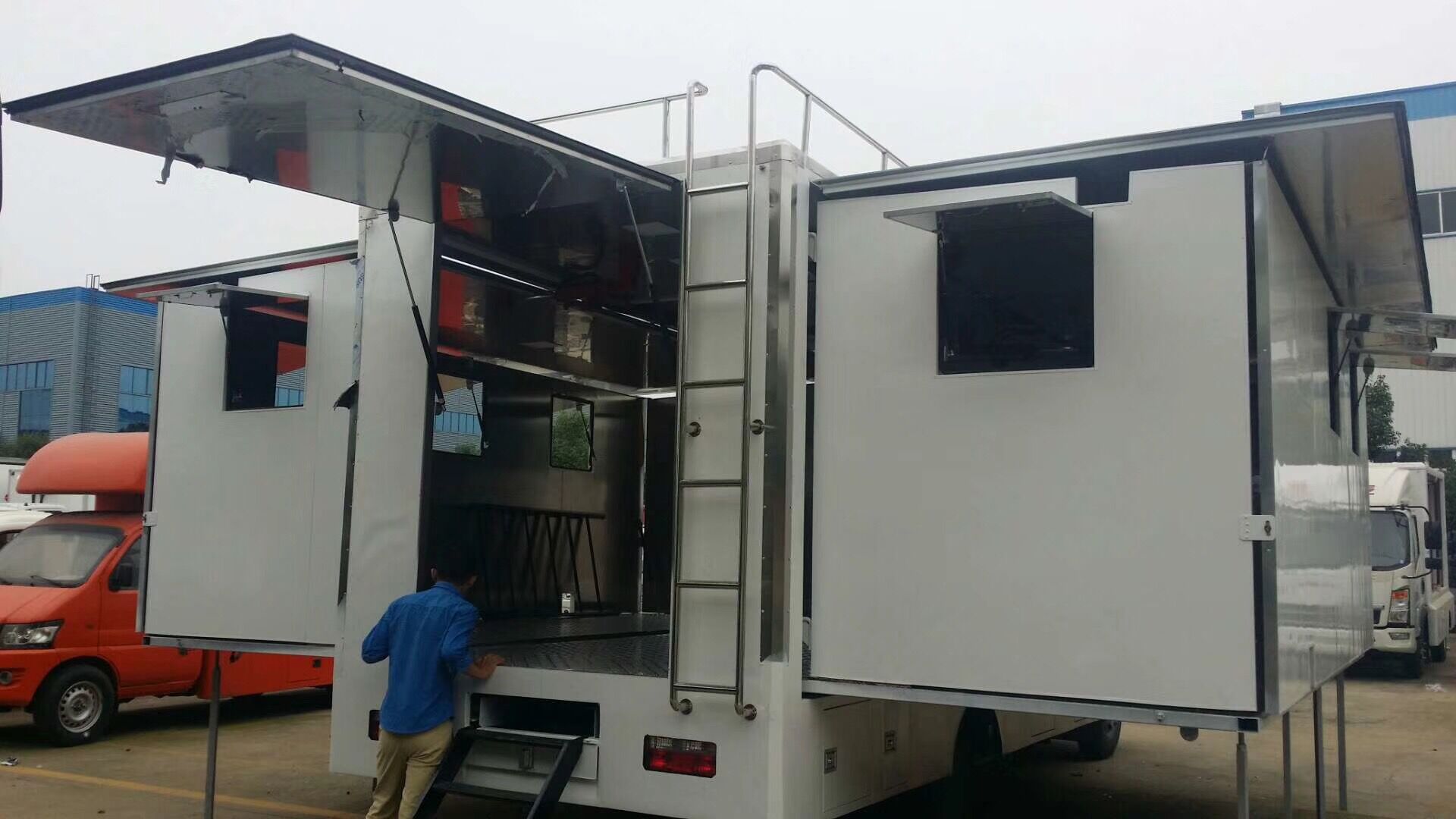 QQ图片20180607110937.jpg QQ图片20180607110937.jpg