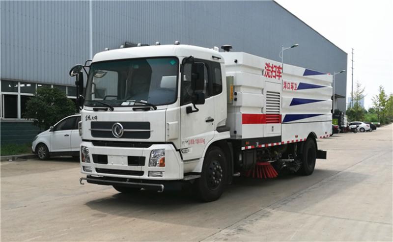 详解道路清扫车耗油过多的原因